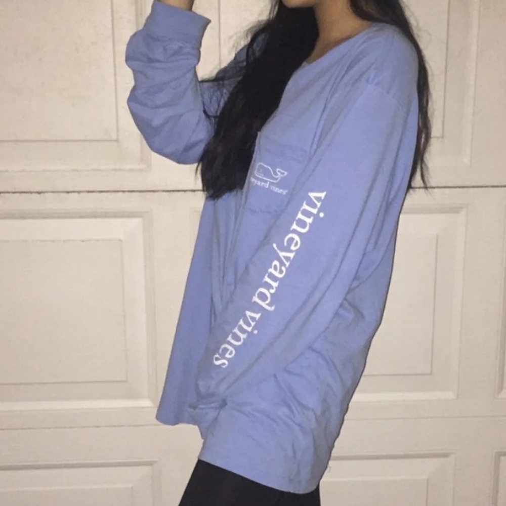 blue vineyard vines long sleeve shirt